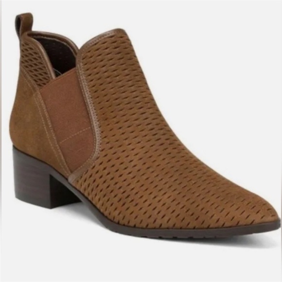 Donald Pliner Darla Perforated Suede Chelsea Western Ankle Booties Brown